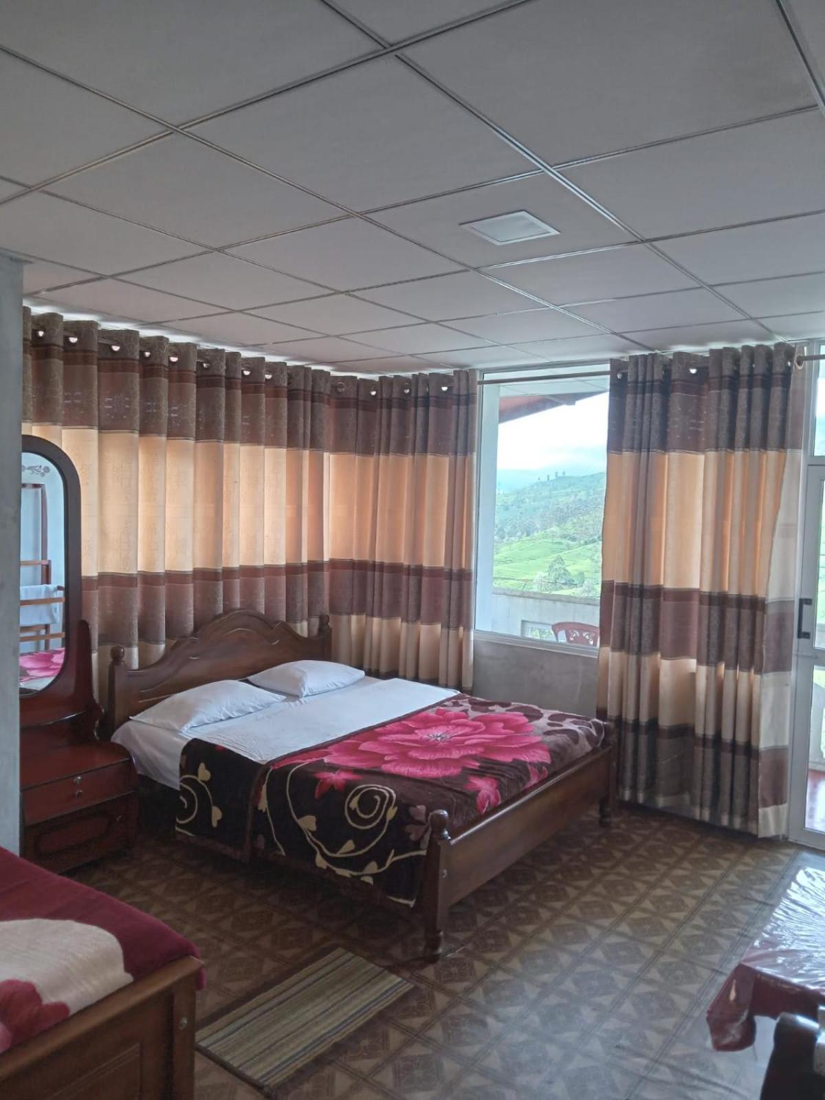 Appartamento Cool Mount Guest Nuwara Eliya Esterno foto